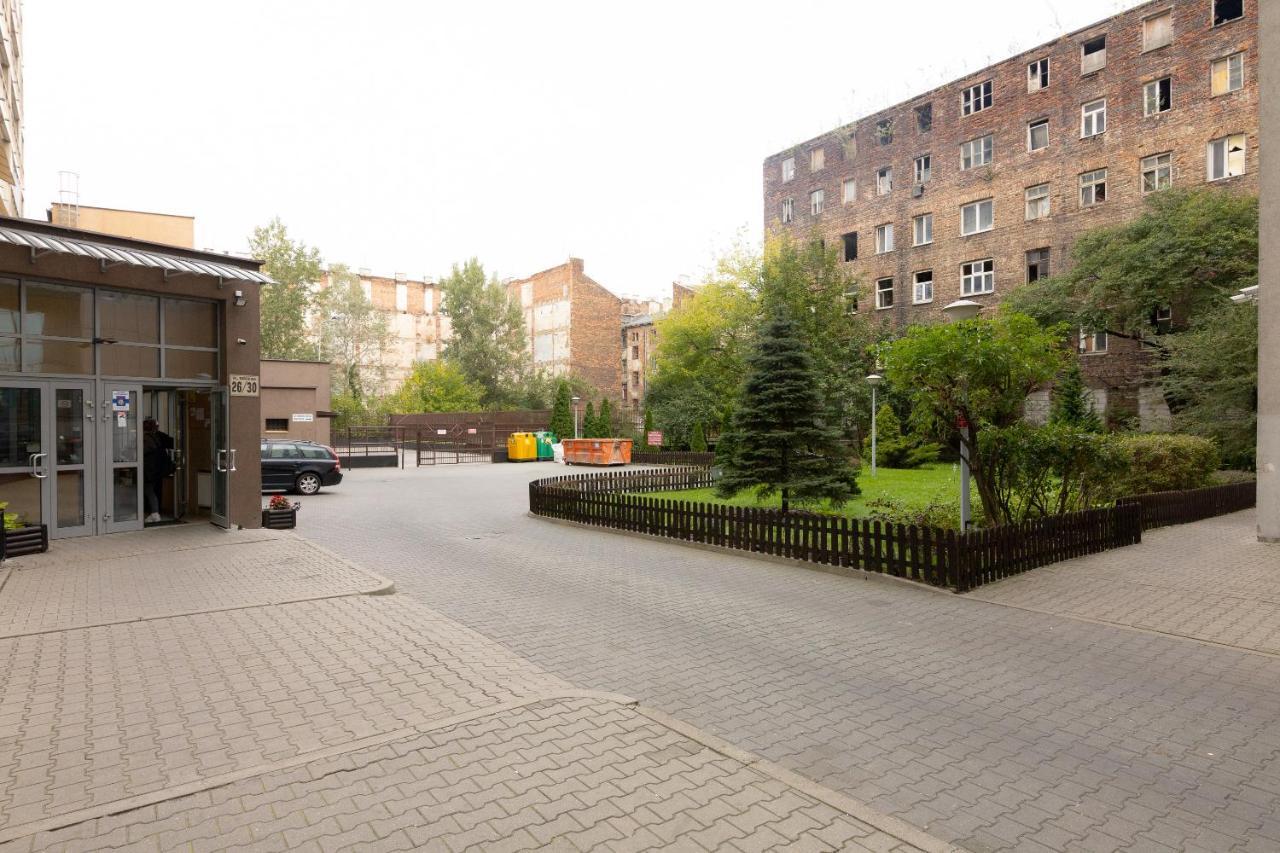 Beautiful 2 Rooms Flat With Balcony Varşovia Exterior foto