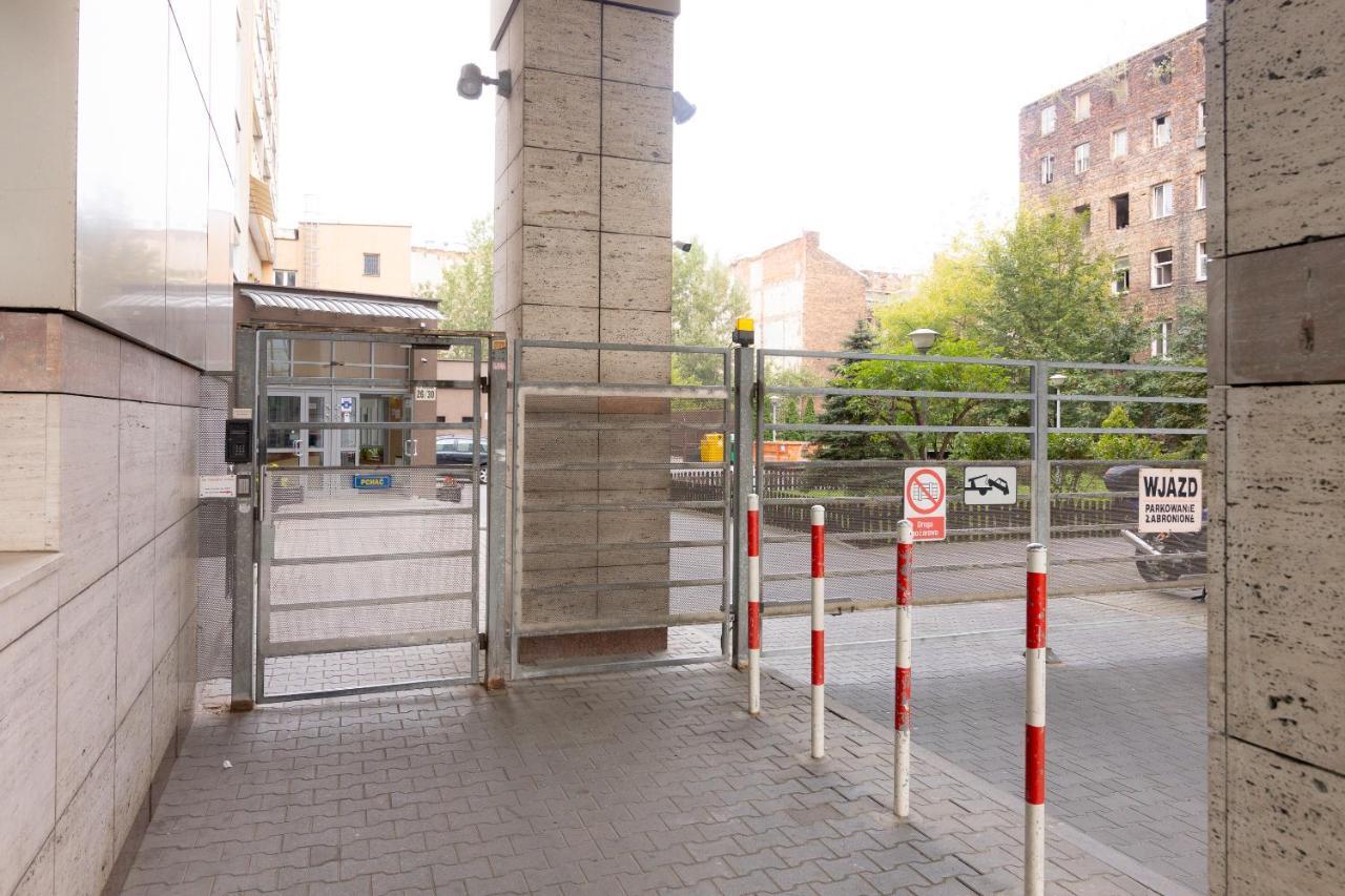 Beautiful 2 Rooms Flat With Balcony Varşovia Exterior foto